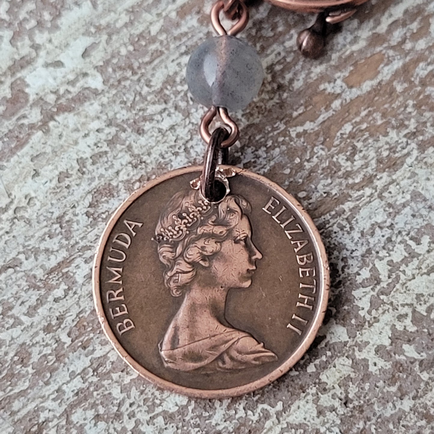Vintage, Bermuda Pig 1974 coin necklace