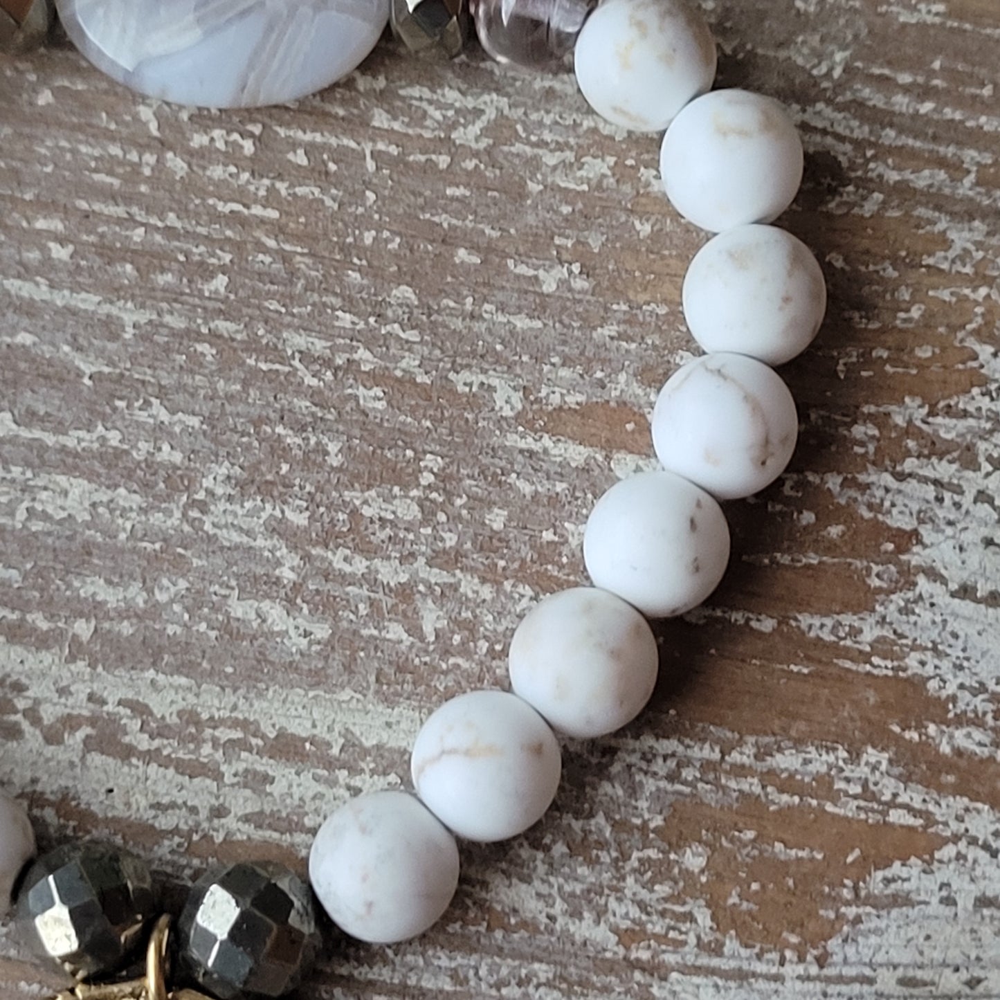 White Turquoise Bamboo Agate and Anchor charm bracelet, boho chic bracelet