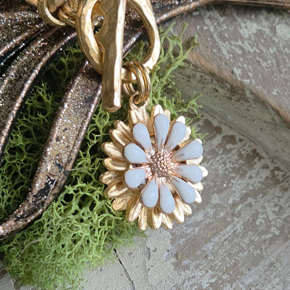 Heavy Chain Link Bracelet w/Enamel Flower