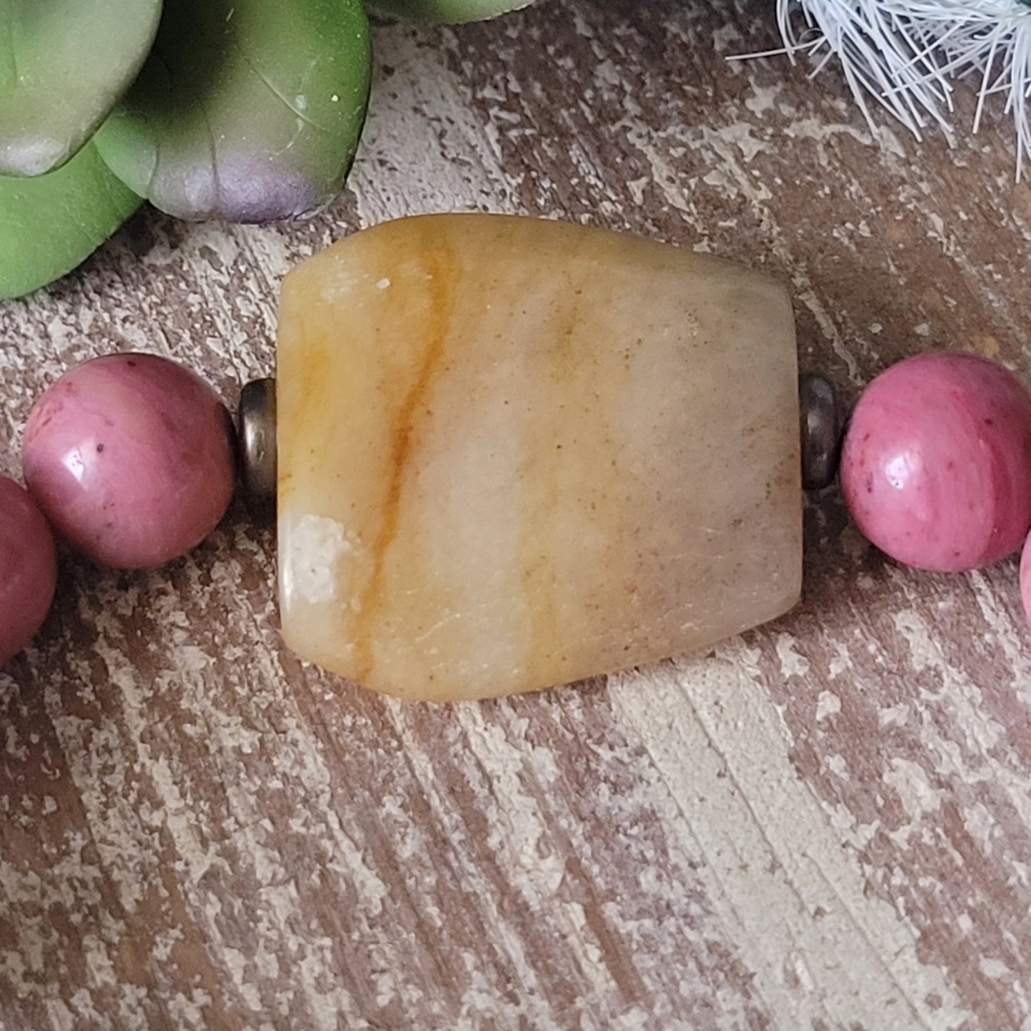 Paper Roses boho chic elasticized/stretch bracelet, agate, rose pink Rhodonite, mother-of-pearl with Renaissance bead