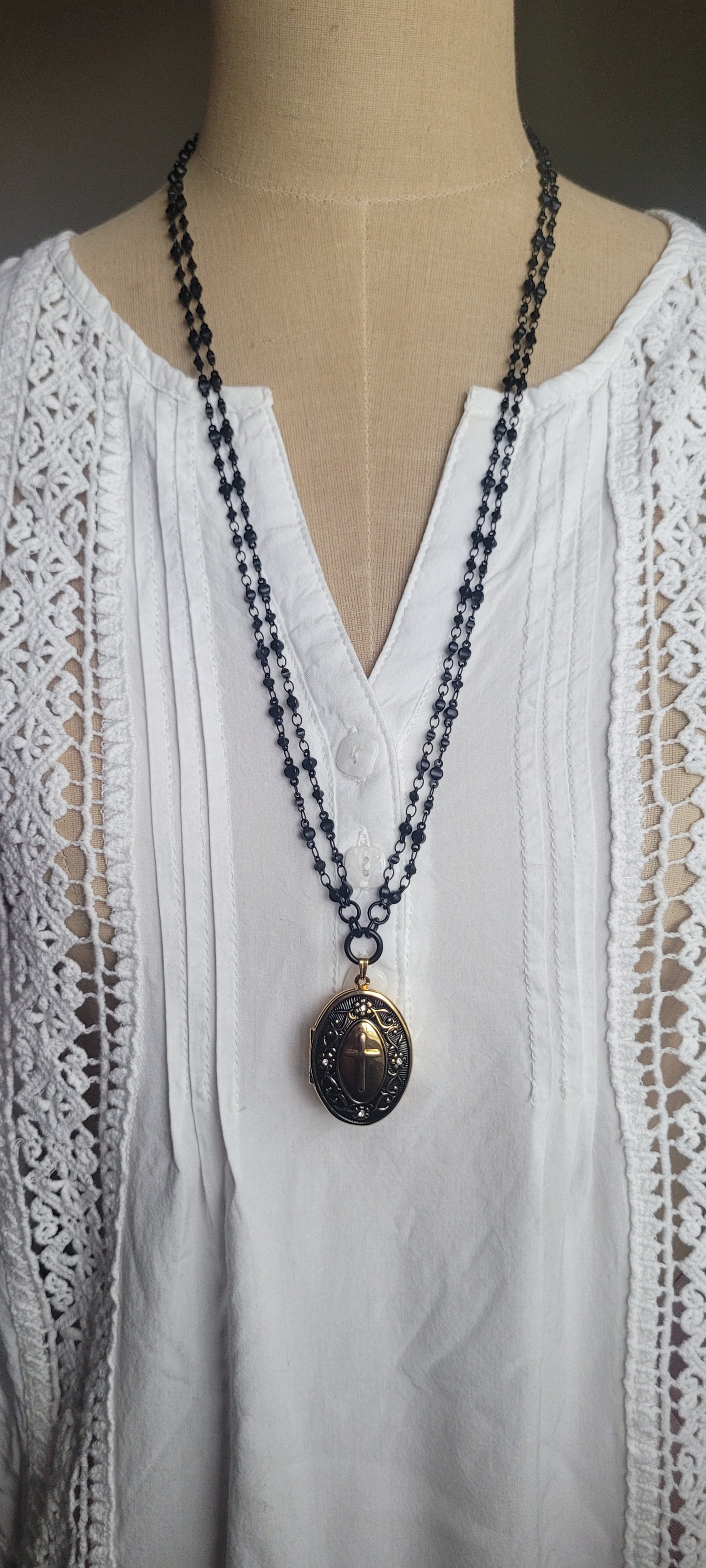 Victorian Reproduction Mourning Locket