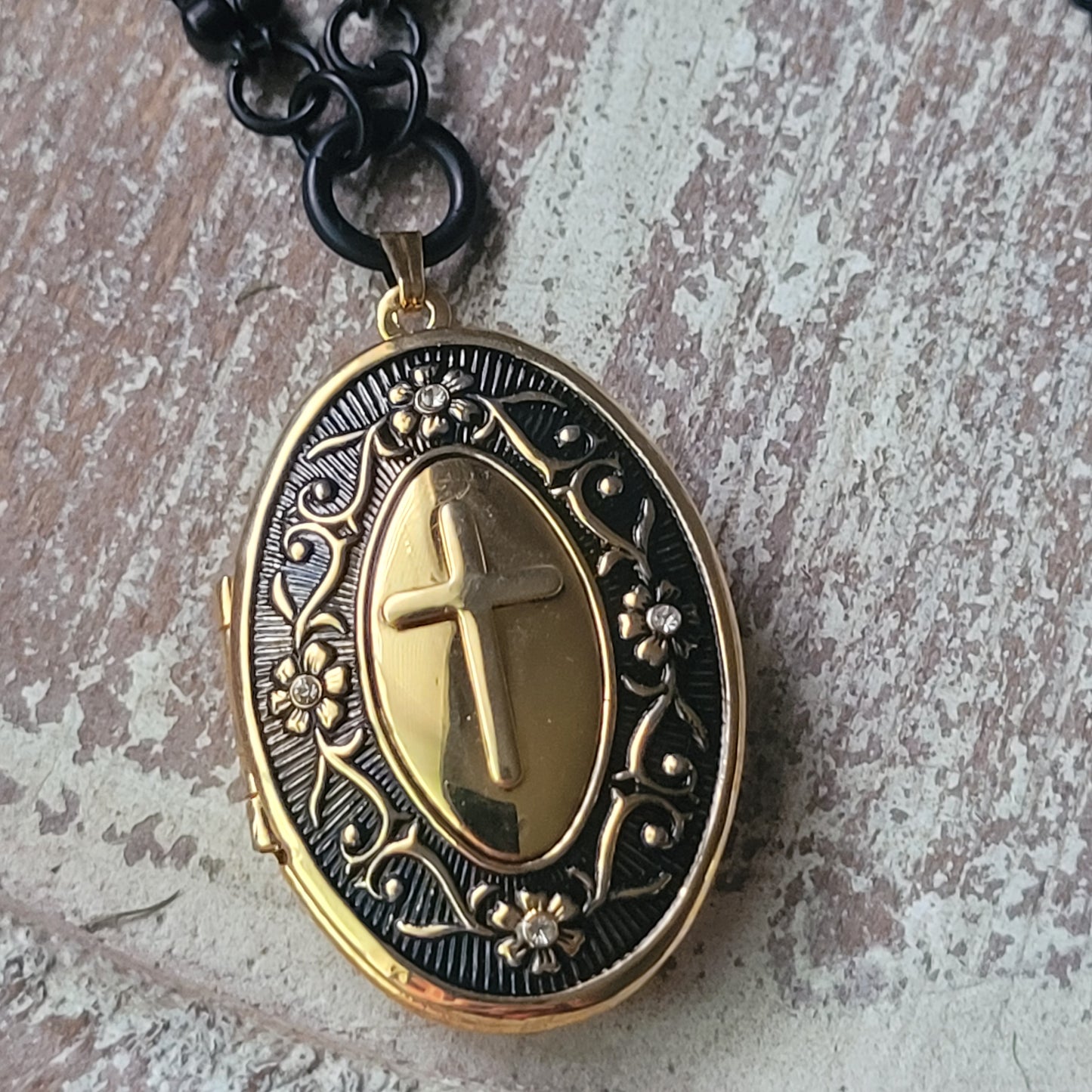 Victorian Reproduction Mourning Locket