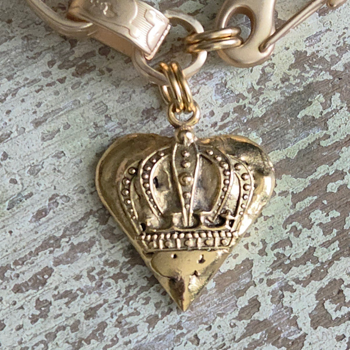 Heavy Link Chain Bracelet w/Old World Boho Crown Heart