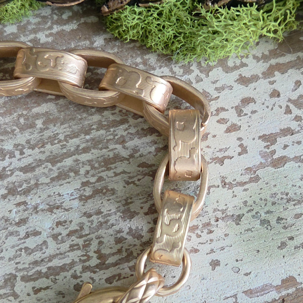 Heavy Link Chain Bracelet w/ Flower charm
