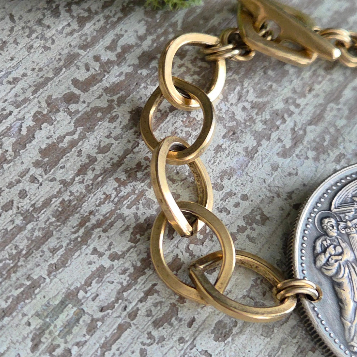 Vintage 1975 Vatican Jubilee Holy Door Coin Bracelet